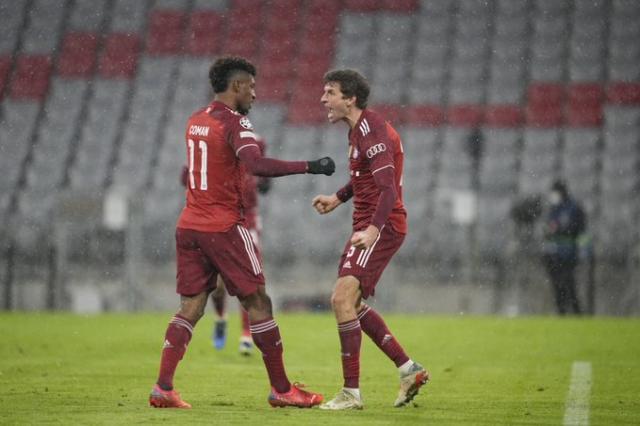 关于北美球队火力全开，轻取对手晋级16强的信息