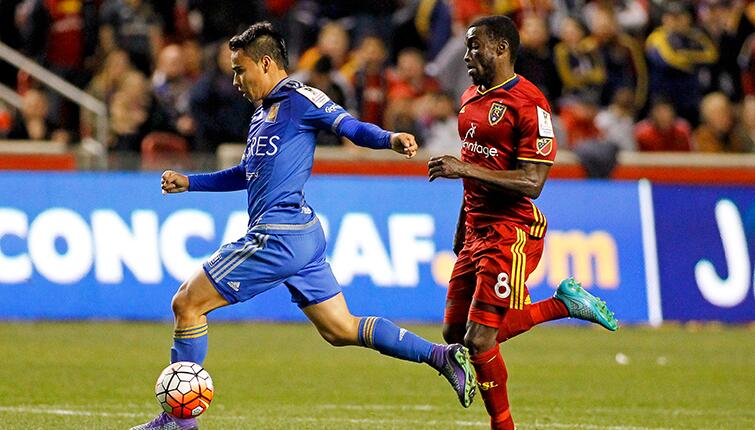 克雷塔罗击败对手，稳固领先地位